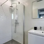 Villa 4 Bedroom Private With Large Pool, Quiet Area *